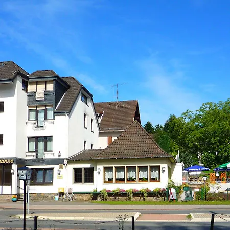 فندق Hotel Engelskirchen 3*